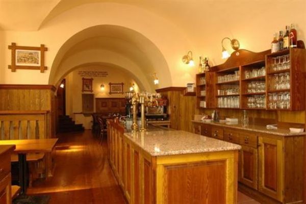 Restaurace uvnitř 